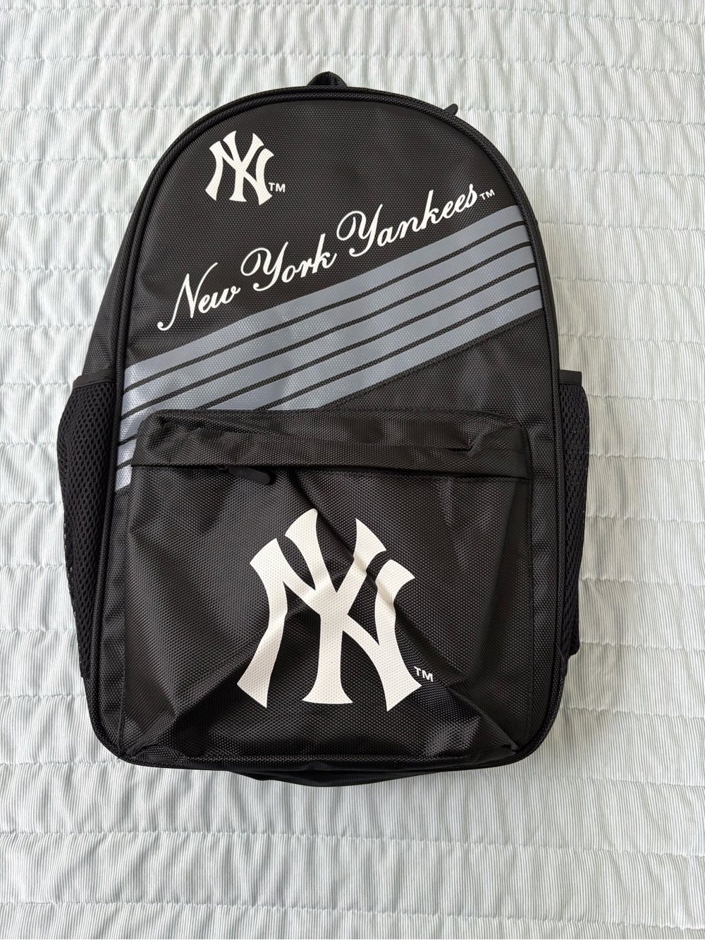 New York Yankees Black Logo Backpack  - Team Graphic